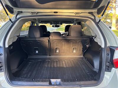2015 Subaru XV Crosstrek 2.0i Premium Really beautiful Subaru. Great color , runs great. - Photo 18 - Valencia, CA 91355