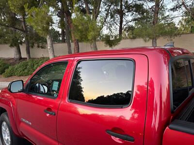 2015 Toyota Tacoma V6 ONE OWNER, 46,638 ORIGINAL MILES   - Photo 28 - Valencia, CA 91355