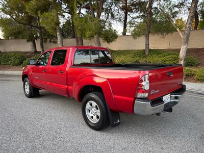 2015 Toyota Tacoma V6 ONE OWNER, 46,638 ORIGINAL MILES   - Photo 4 - Valencia, CA 91355