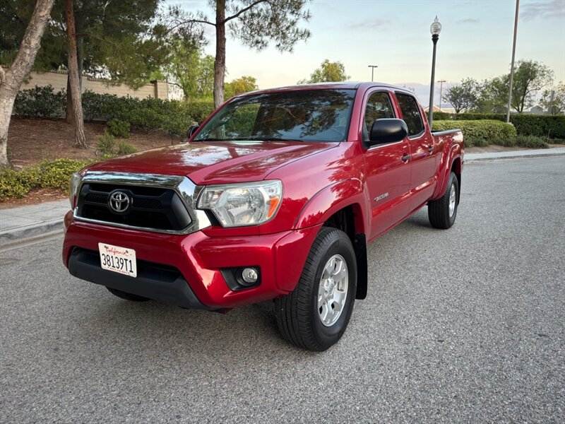 2015 Toyota Tacoma V6 photo 2