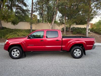 2015 Toyota Tacoma V6 ONE OWNER, 46,638 ORIGINAL MILES   - Photo 3 - Valencia, CA 91355