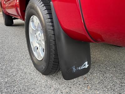 2015 Toyota Tacoma V6 ONE OWNER, 46,638 ORIGINAL MILES   - Photo 30 - Valencia, CA 91355