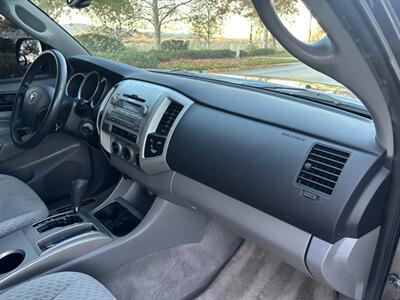 2011 Toyota Tacoma  Reliable! Low miles ! - Photo 15 - Valencia, CA 91355