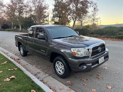2011 Toyota Tacoma  Reliable! Low miles ! - Photo 6 - Valencia, CA 91355