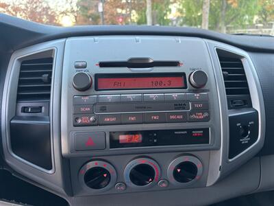 2011 Toyota Tacoma  Reliable! Low miles ! - Photo 24 - Valencia, CA 91355