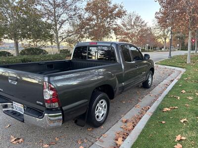 2011 Toyota Tacoma  Reliable! Low miles ! - Photo 4 - Valencia, CA 91355