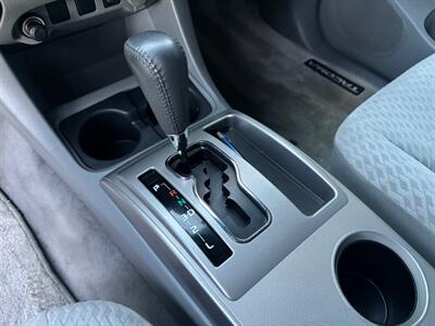 2011 Toyota Tacoma  Reliable! Low miles ! - Photo 20 - Valencia, CA 91355