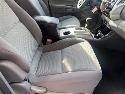 2015 Toyota Tacoma PreRunner V6   - Photo 11 - Valencia, CA 91355