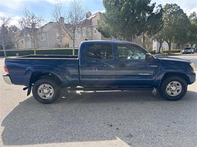 2015 Toyota Tacoma PreRunner V6   - Photo 6 - Valencia, CA 91355