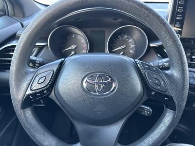 2019 Toyota C-HR LE  C-HR 69002 Miles! Loaded and like new !! - Photo 22 - Valencia, CA 91355