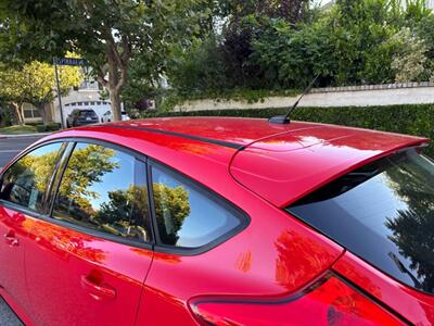 2012 Ford Focus SE  MANUAL! RUNS GREAT!! - Photo 32 - Valencia, CA 91355