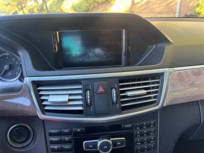 2013 Mercedes-Benz E 350 Luxury  ABSOLUTELY BEAUTIFUL! - Photo 22 - Valencia, CA 91355