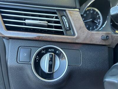 2013 Mercedes-Benz E 350 Luxury  ABSOLUTELY BEAUTIFUL! - Photo 25 - Valencia, CA 91355