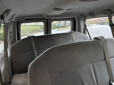 2010 Ford E-350 SD XL  Looks Great ! Runs Great!! - Photo 15 - Valencia, CA 91355