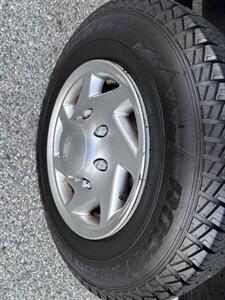 2010 Ford E-350 SD XL  Looks Great ! Runs Great!! - Photo 29 - Valencia, CA 91355