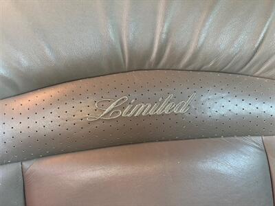 1999 Ford Explorer Limited  Super Clean ! Low Miles! - Photo 19 - Valencia, CA 91355