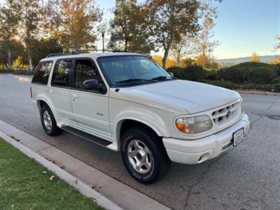 1999 Ford Explorer Limited  Super Clean ! Low Miles! - Photo 1 - Valencia, CA 91355