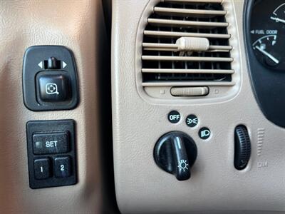 1999 Ford Explorer Limited  Super Clean ! Low Miles! - Photo 32 - Valencia, CA 91355