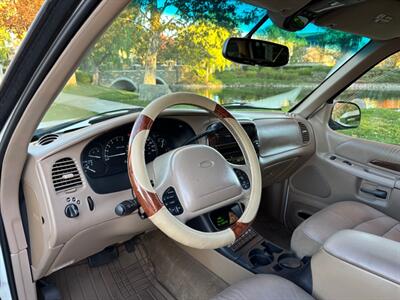 1999 Ford Explorer Limited  Super Clean ! Low Miles! - Photo 9 - Valencia, CA 91355