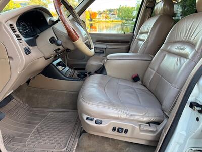 1999 Ford Explorer Limited  Super Clean ! Low Miles! - Photo 10 - Valencia, CA 91355