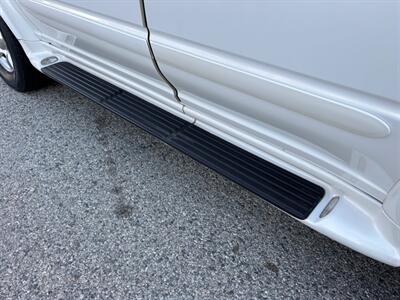 1999 Ford Explorer Limited  Super Clean ! Low Miles! - Photo 35 - Valencia, CA 91355