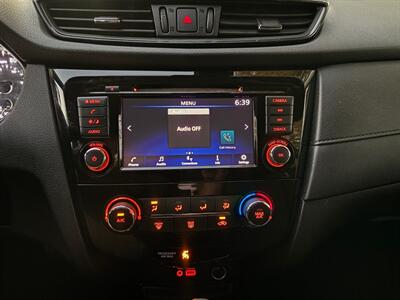 2020 Nissan Rogue S AWD!!   - Photo 23 - Valencia, CA 91355
