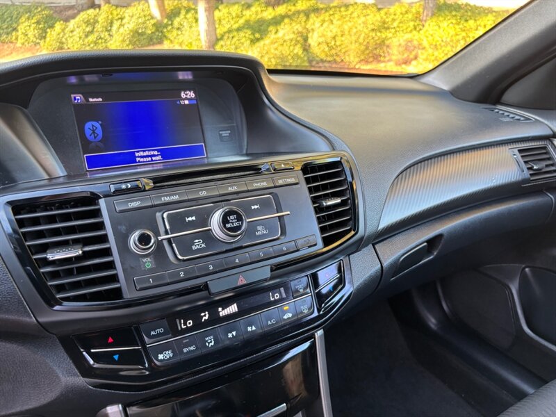 2017 Honda Accord Sport photo 18