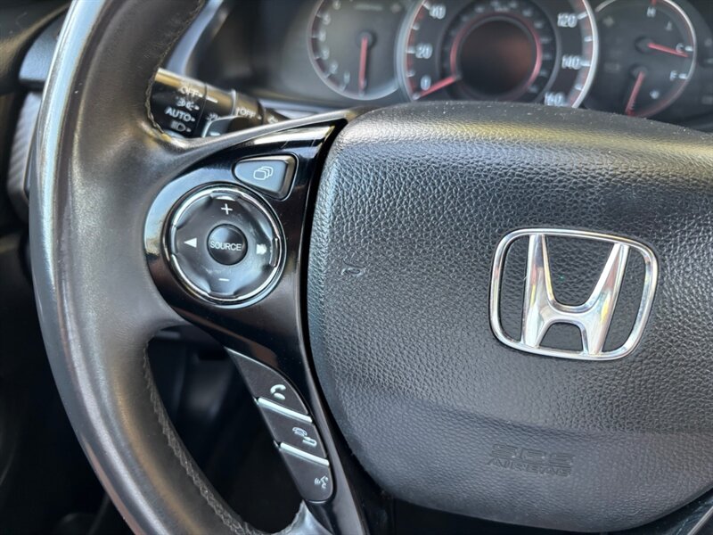 2017 Honda Accord Sport photo 25