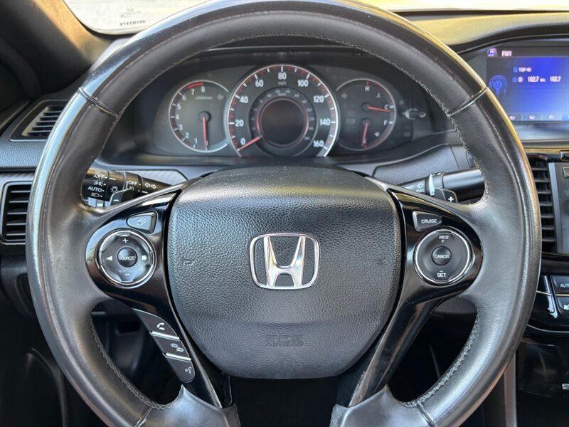 2017 Honda Accord Sport photo 24