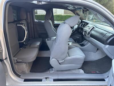 2010 Toyota Tacoma V6 4x4 ONE OWNER   - Photo 16 - Valencia, CA 91355