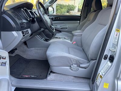 2010 Toyota Tacoma V6 4x4 ONE OWNER   - Photo 11 - Valencia, CA 91355