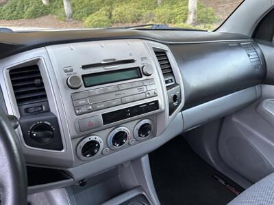 2010 Toyota Tacoma V6 4x4 ONE OWNER   - Photo 23 - Valencia, CA 91355