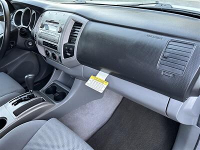 2010 Toyota Tacoma V6 4x4 ONE OWNER   - Photo 22 - Valencia, CA 91355