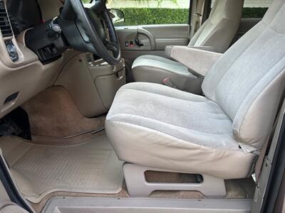 2004 Chevrolet Astro ONE OWNER LOW MILES   - Photo 5 - Valencia, CA 91355