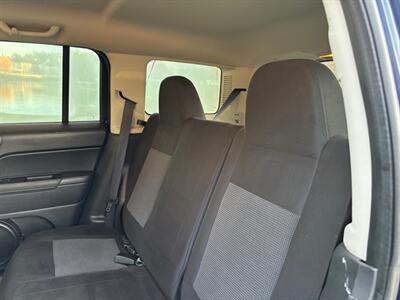 2014 Jeep Patriot Sport  4x4! Low miles! - Photo 15 - Valencia, CA 91355