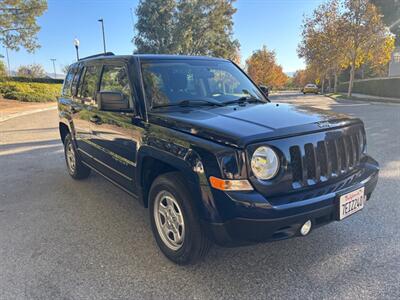 2014 Jeep Patriot Sport  4x4! Low miles! - Photo 7 - Valencia, CA 91355