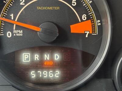 2014 Jeep Patriot Sport  4x4! Low miles! - Photo 25 - Valencia, CA 91355