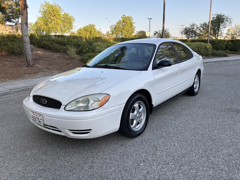 2007 Ford Taurus SE ONLY 83k miles!!! One owner ! Known for their reliability ! - Photo 1 - Valencia, CA 91355