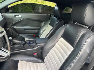 2008 Ford Mustang GT Premium GREAT LOOK! LOW MILES!! - Photo 10 - Valencia, CA 91355