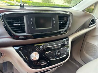 2017 Chrysler Pacifica Touring-L  ABSOLUTELY GORGEOUS VAN!!! - Photo 33 - Valencia, CA 91355