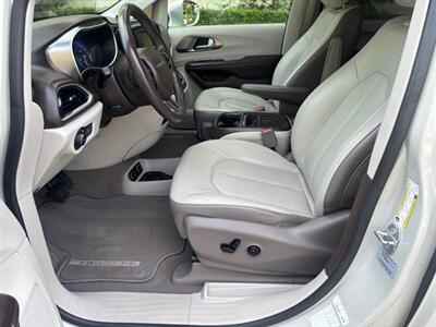 2017 Chrysler Pacifica Touring-L  ABSOLUTELY GORGEOUS VAN!!! - Photo 12 - Valencia, CA 91355