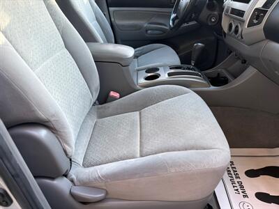 2006 Toyota Tacoma PreRunner V6  4.0 LOW MILES!!! - Photo 13 - Valencia, CA 91355