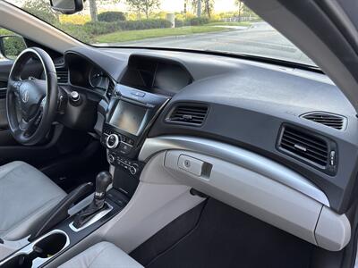 2016 Acura ILX w/Premium  Runs and looks beautiful! - Photo 17 - Valencia, CA 91355