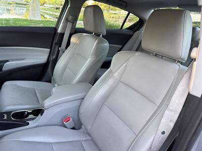 2016 Acura ILX w/Premium  Runs and looks beautiful! - Photo 12 - Valencia, CA 91355