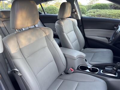 2016 Acura ILX w/Premium  Runs and looks beautiful! - Photo 19 - Valencia, CA 91355