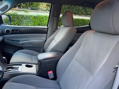 2015 Toyota Tacoma PreRunner  Only 104K miles !! Don’t miss this - Photo 11 - Valencia, CA 91355