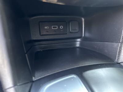 2020 Chevrolet Equinox LT  Runs Great ! - Photo 22 - Valencia, CA 91355