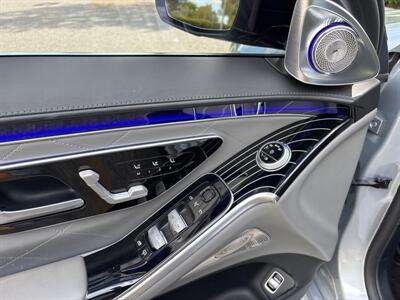 2021 Mercedes-Benz S 580 4MATIC  PRISTINE!!!!! LOW MILES - Photo 24 - Valencia, CA 91355