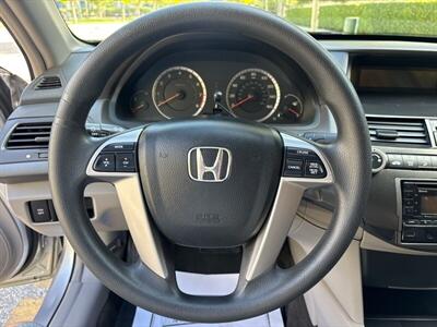 2008 Honda Accord LX  ONE OWNER!! RUNS AND DRIVES PERFECT! - Photo 21 - Valencia, CA 91355