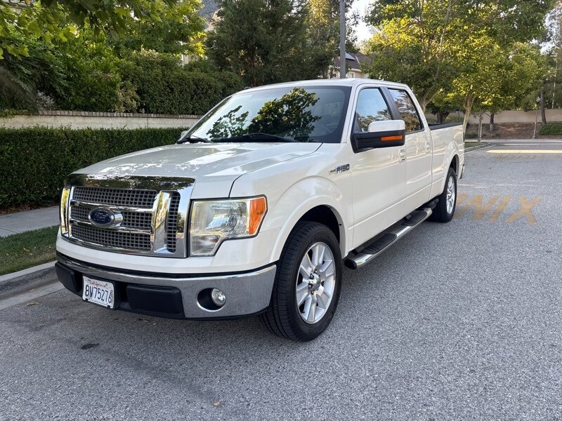 2009 Ford F-150 XL  Only 71337 Miles ! Lariat! V8